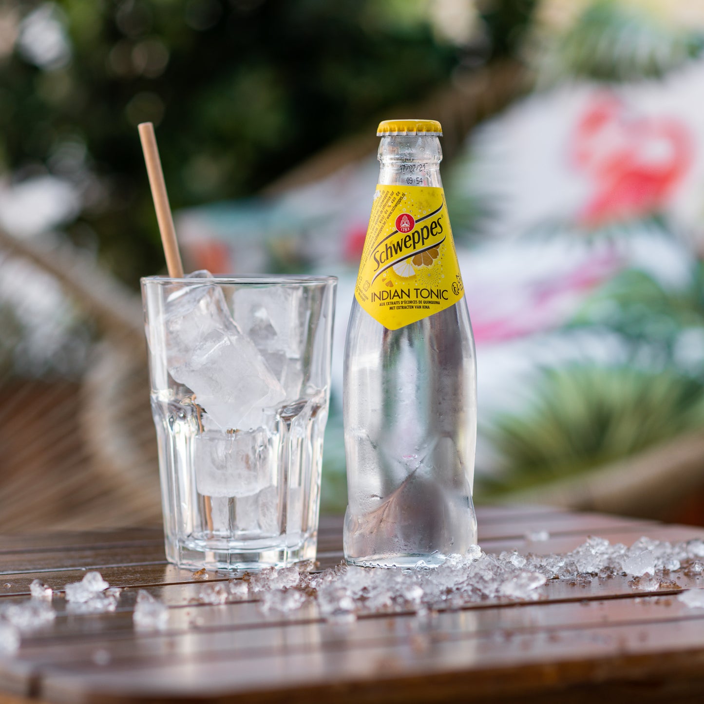 Schweppes Tonic